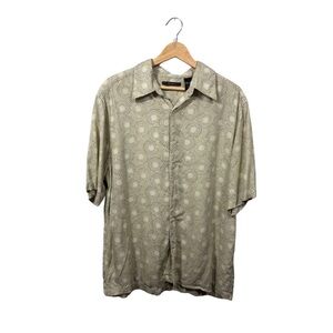 VTG Short Sleeve Button Up